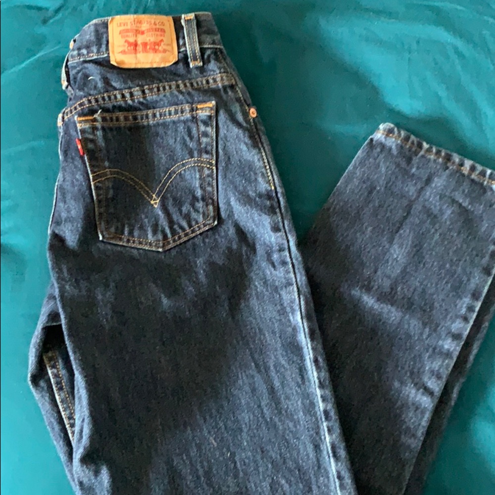Levi's 550 size 4 Vintage mom jeans